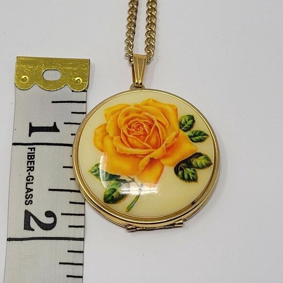 Vintage Guilloche Orange Rose Enameled‎ Pendant Locket Necklace Gold Tone 24" - Picture 4 of 13